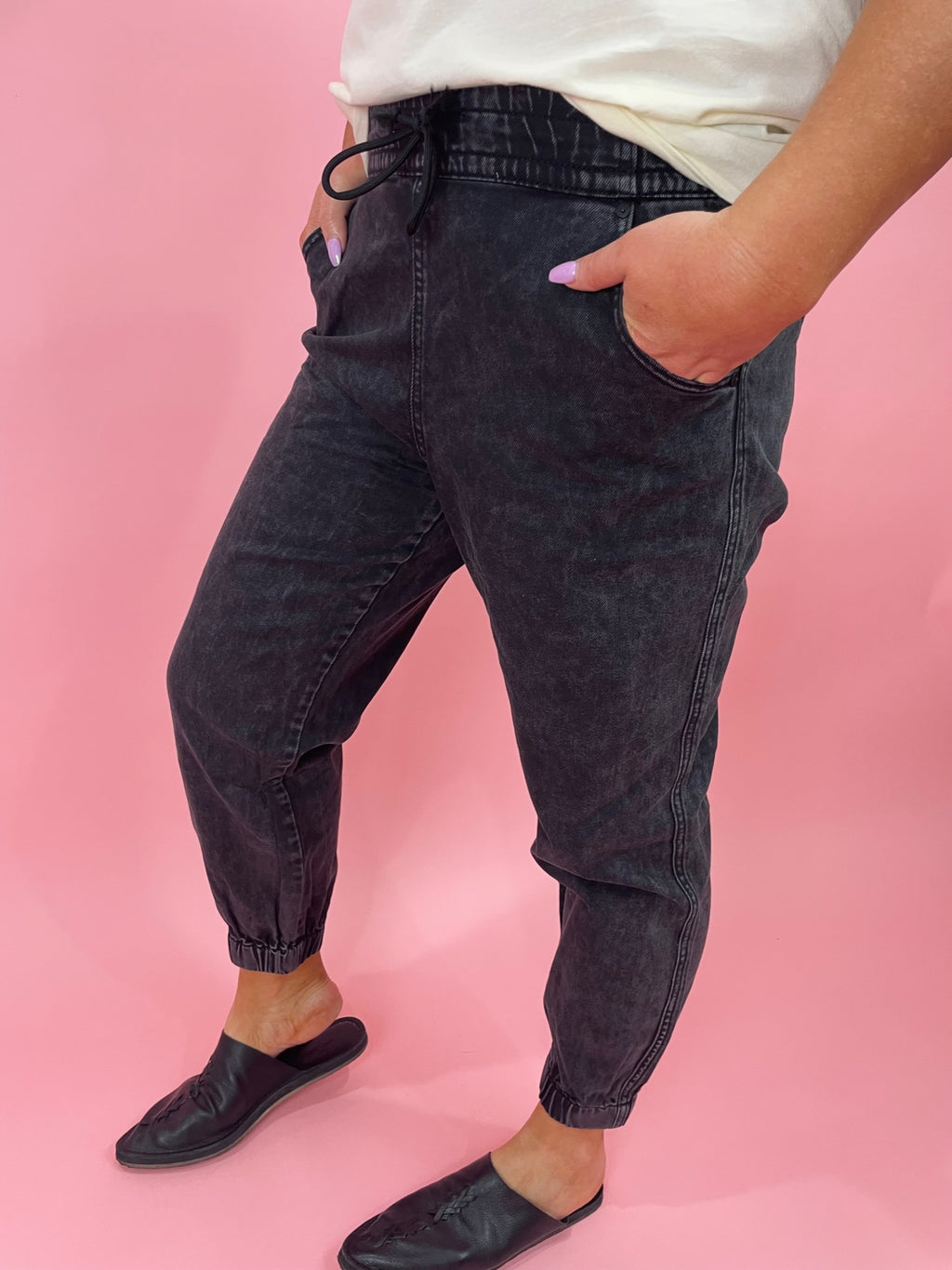 KanCan Smoked Out Jogger Pants